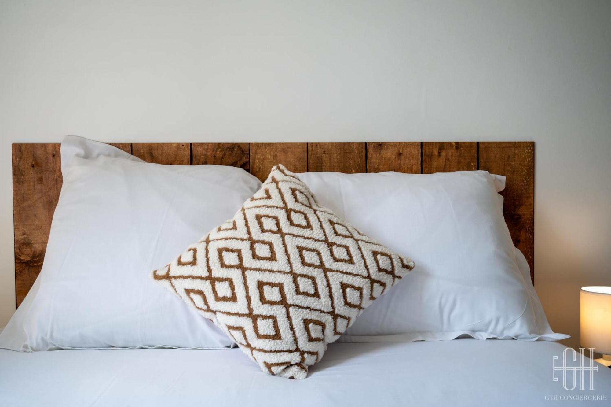 Le Qg Apartment Тур Екстериор снимка