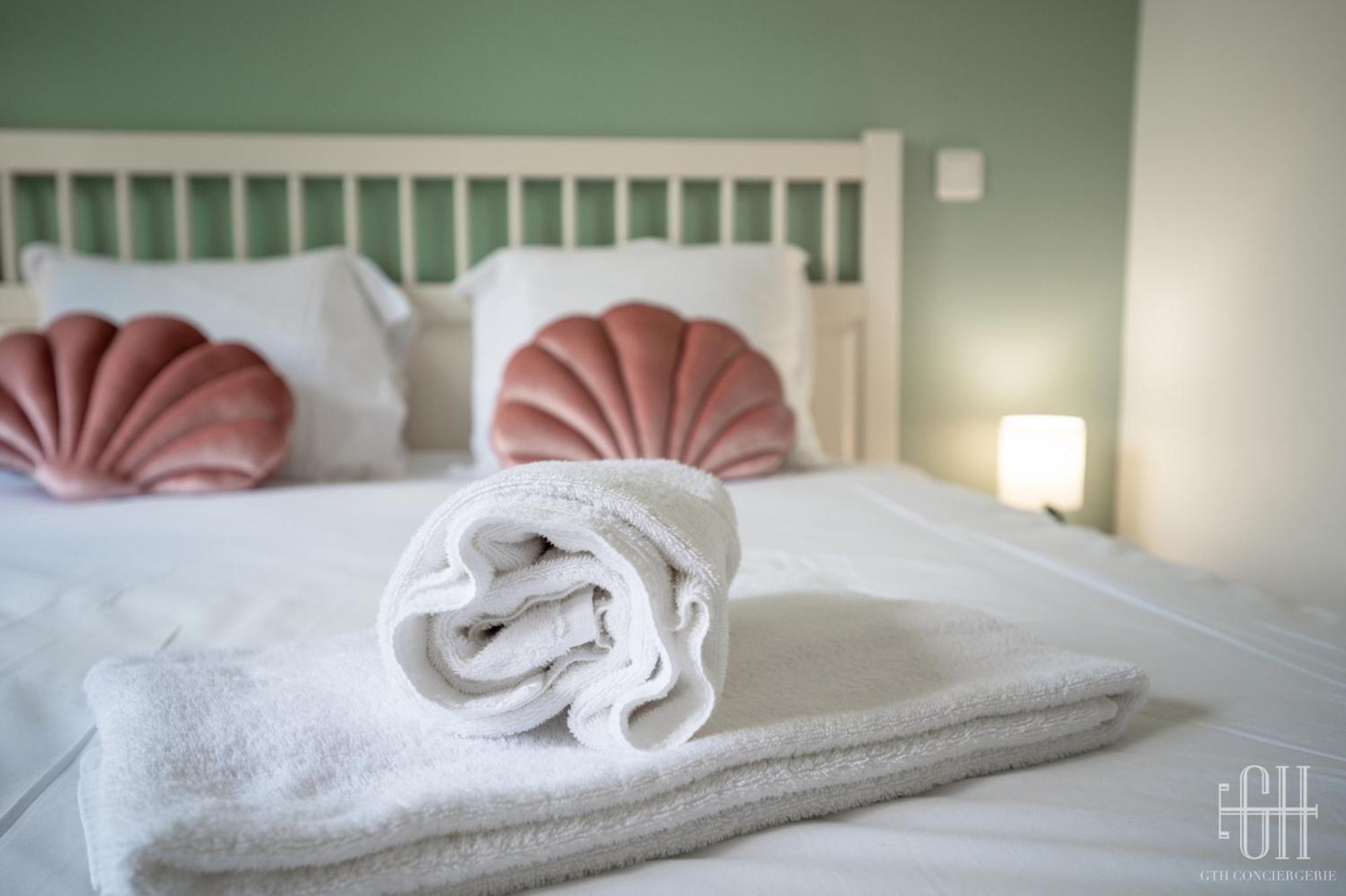 Le Qg Apartment Тур Екстериор снимка