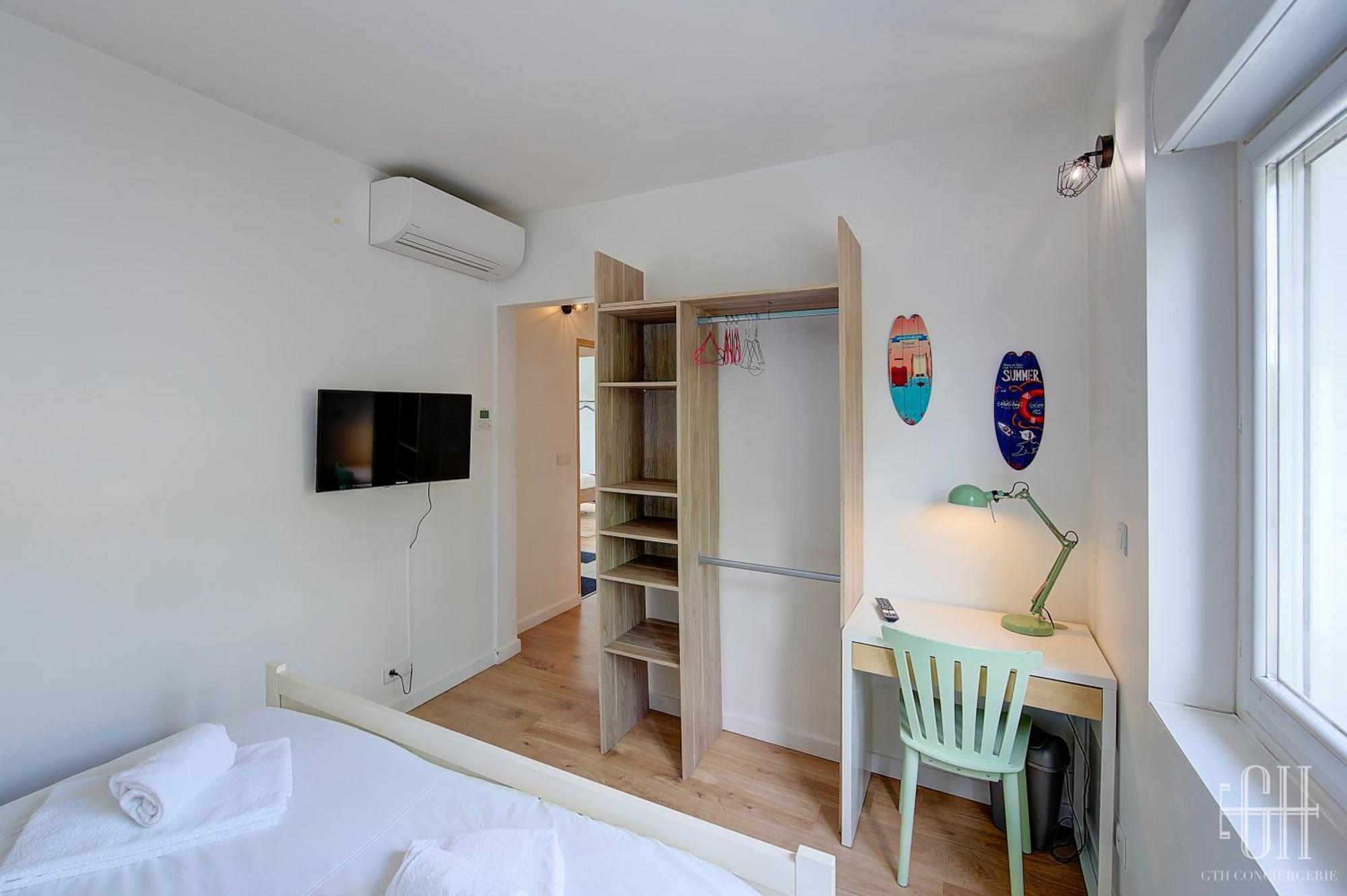 Le Qg Apartment Тур Екстериор снимка